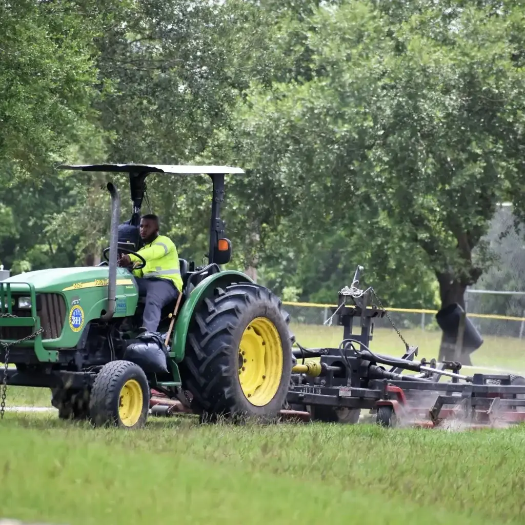 slashing-topic-7-SQ Grass Slashing Sunshine Coast — Hinterland Rural Contracting